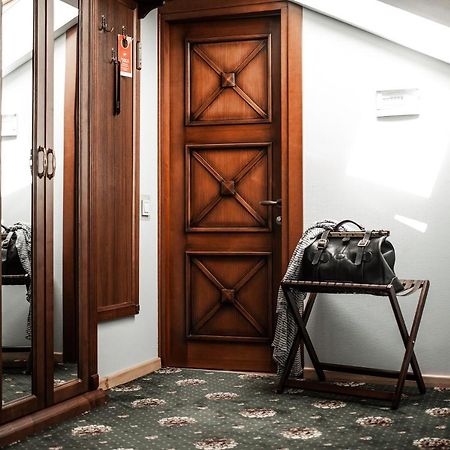 Ekaterinoslav Hotel Dnipro Ngoại thất bức ảnh