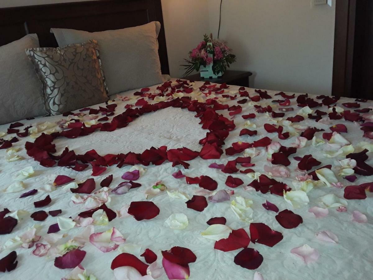 Ekaterinoslav Hotel Dnipro Ngoại thất bức ảnh